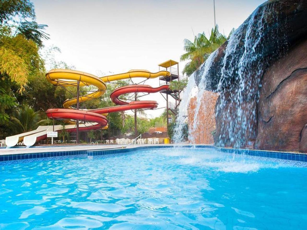 Golden Dolphin Grand Hotel - Flats Caldas Novas Eksteriør bilde